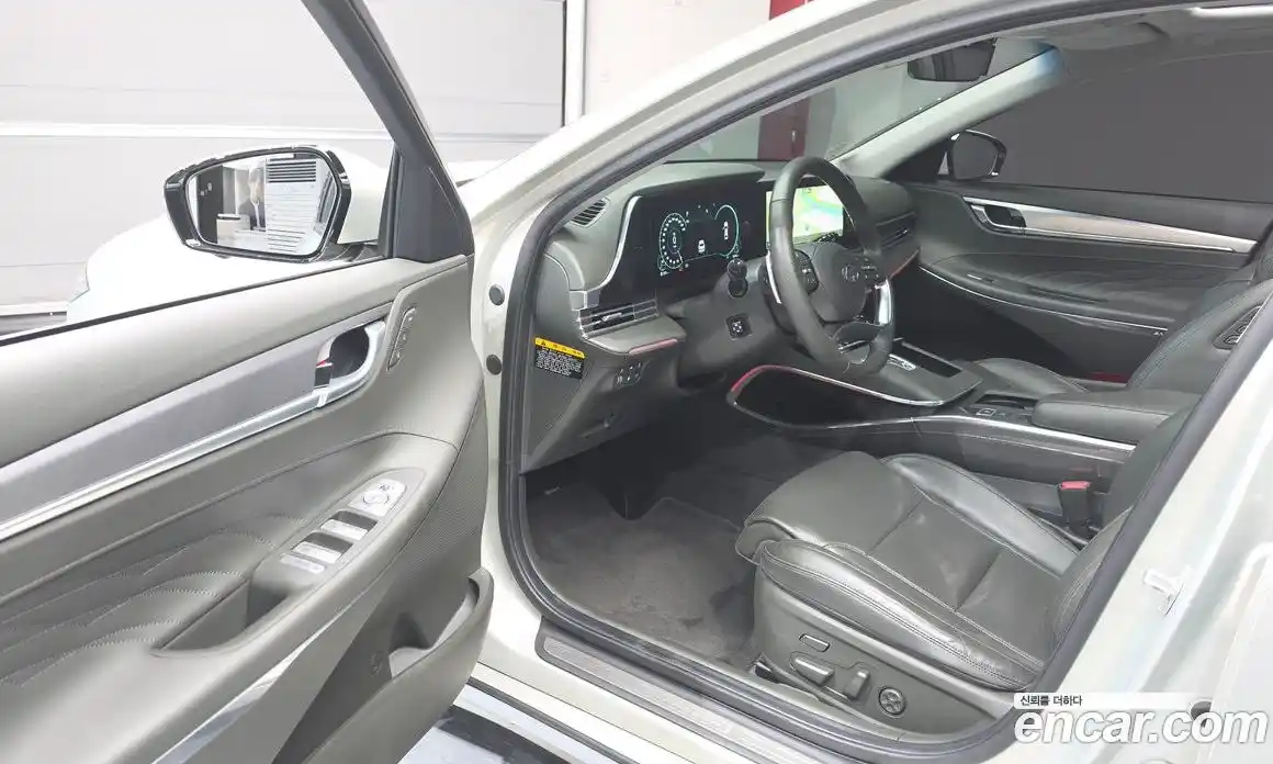 Hyundai Grandeur 2020 2.4 автомат (гидро), фото 13