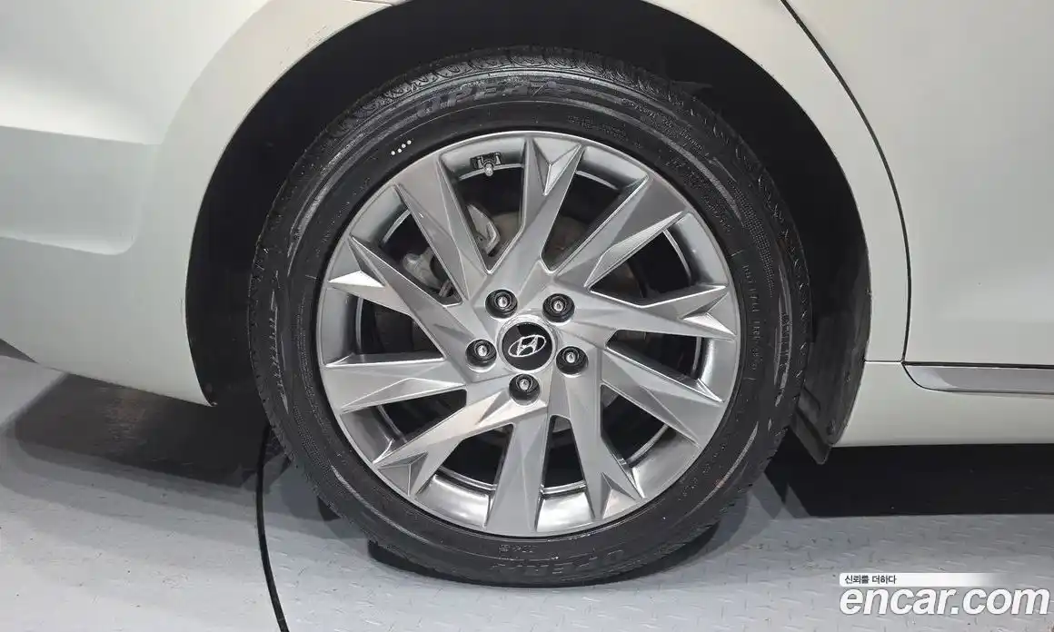 Hyundai Grandeur 2020 2.4 автомат (гидро), фото 5