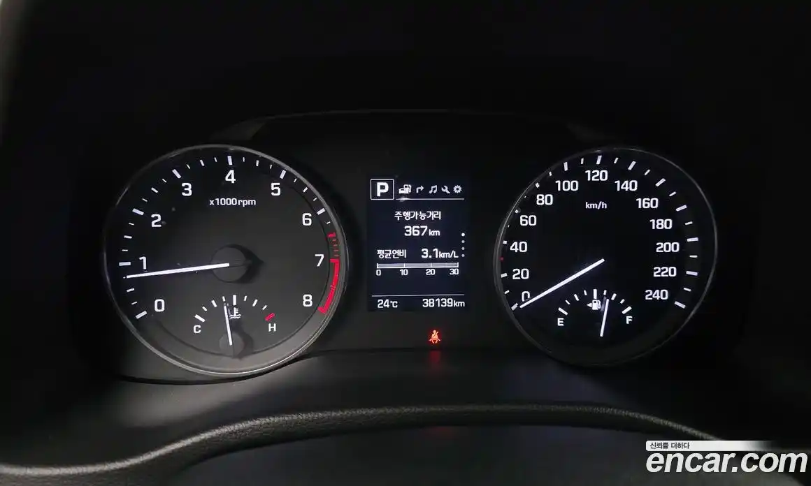 Hyundai Avante 2017 1.6 автомат (гидро), фото 11