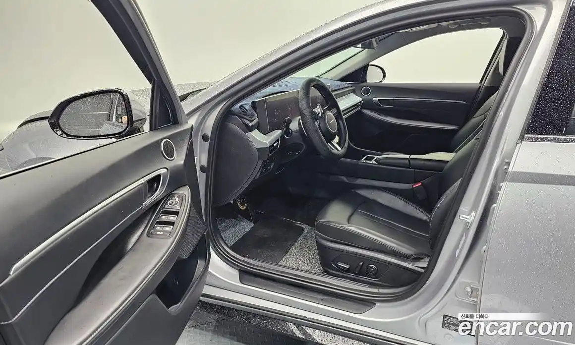Hyundai Sonata 2025 2.0 автомат (гидро), фото 10