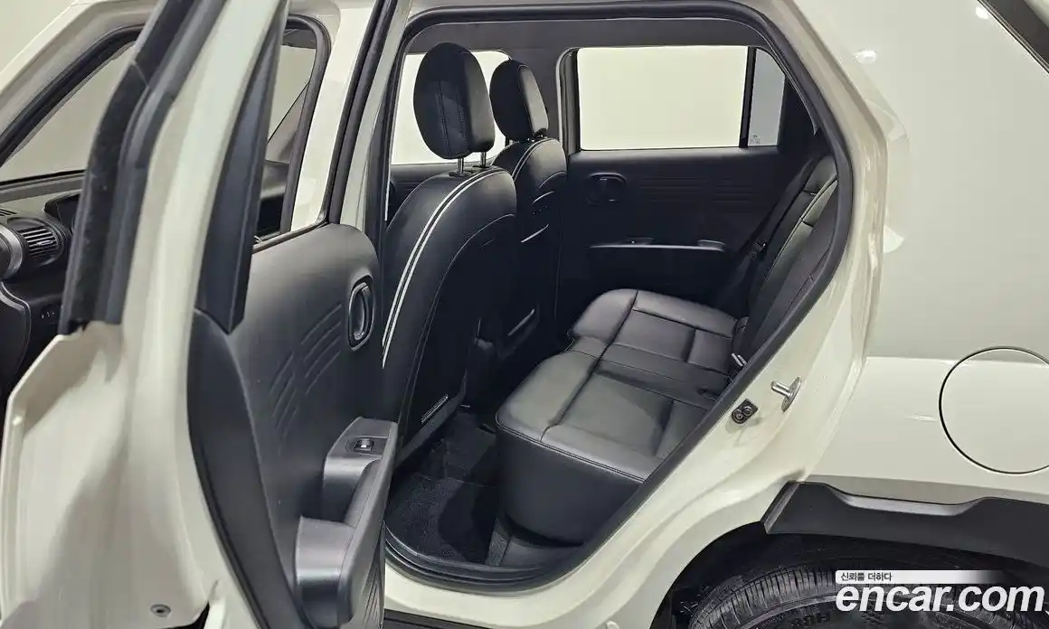 Hyundai Casper 2023 1.0 автомат (гидро), фото 16