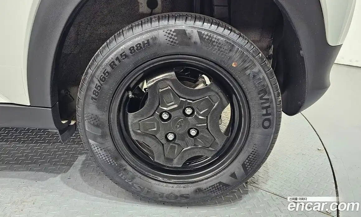 Hyundai Casper 2023 1.0 автомат (гидро), фото 5