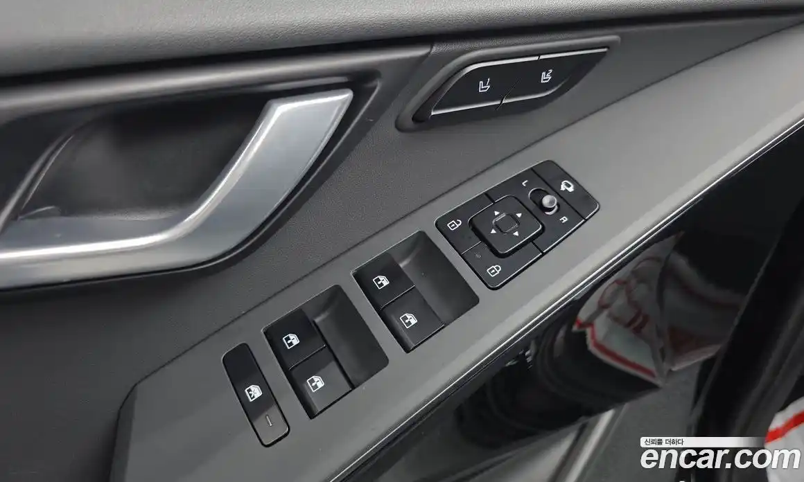 Kia Niro 2023 0.2 автомат (гидро), фото 19