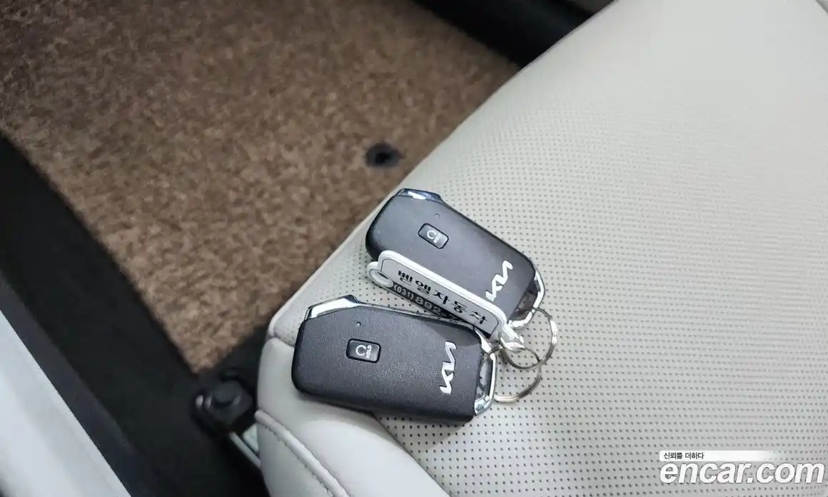 Kia Sportage 2023 1.6 автомат (гидро), фото 20