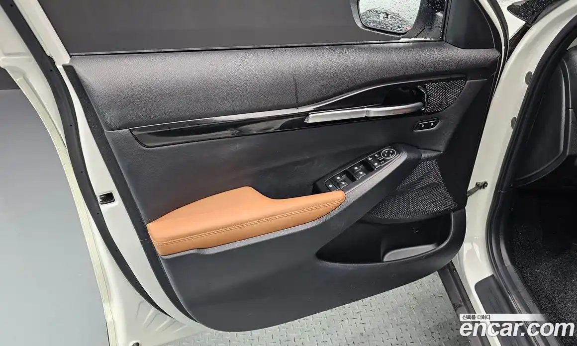 Kia Seltos 2023 1.6 автомат (гидро), фото 14