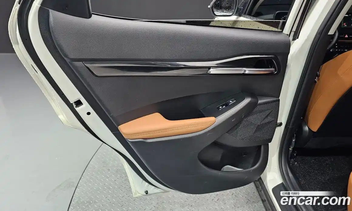 Kia Seltos 2023 1.6 автомат (гидро), фото 15