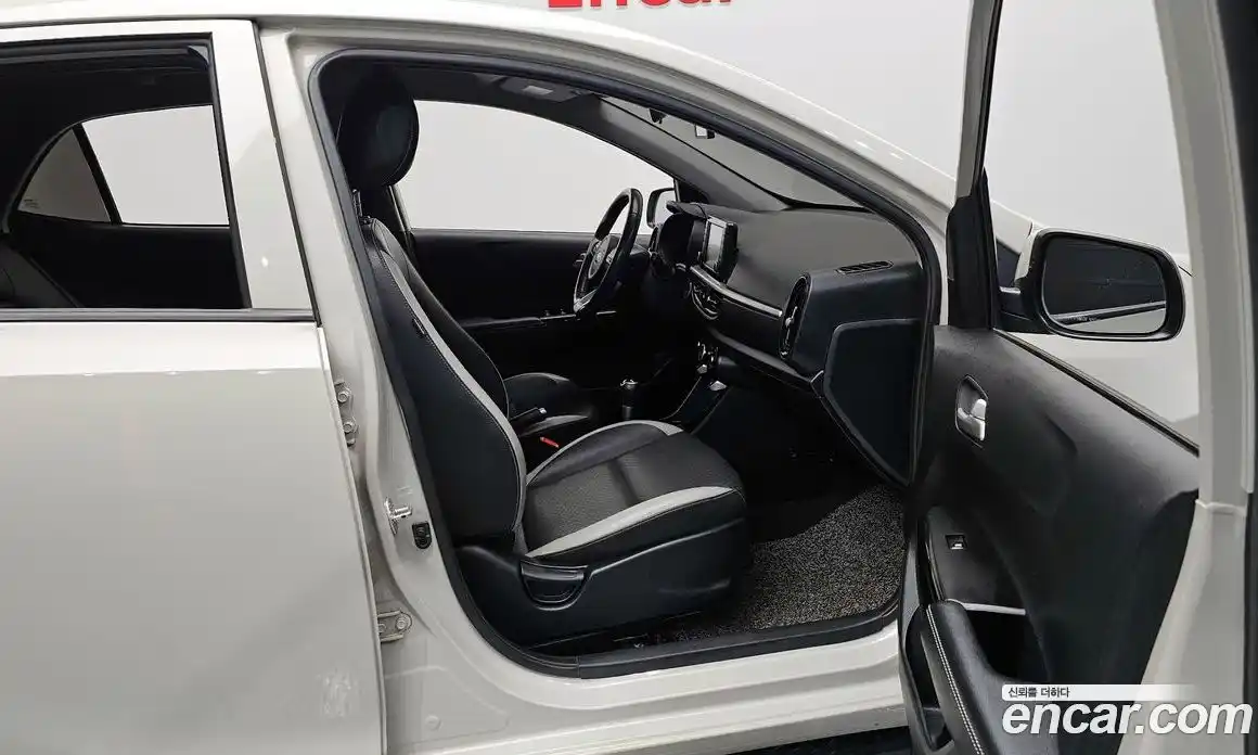 Kia Morning 2018 1.0 автомат (гидро), фото 16