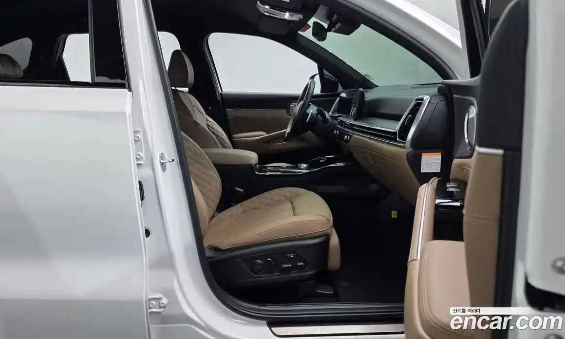 Kia Sorento 2024 1.6 автомат (гидро), фото 17