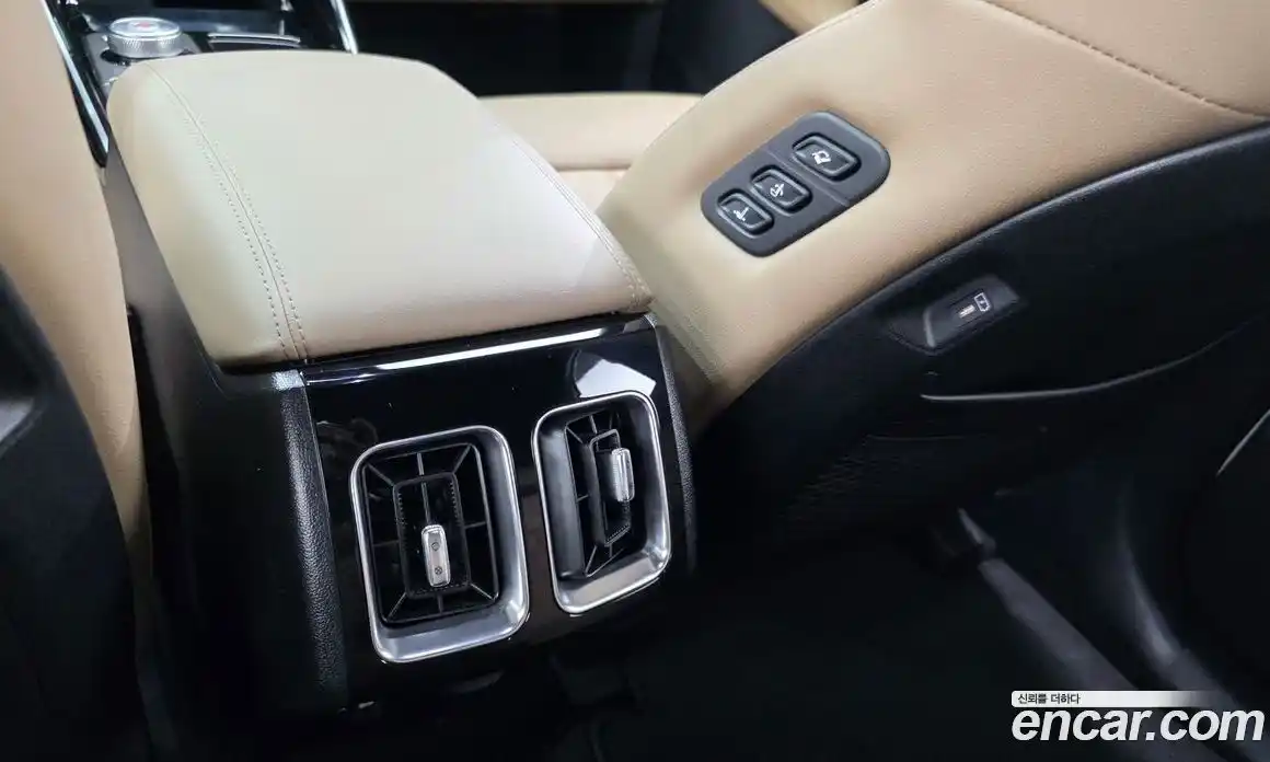 Kia Sorento 2024 1.6 автомат (гидро), фото 28