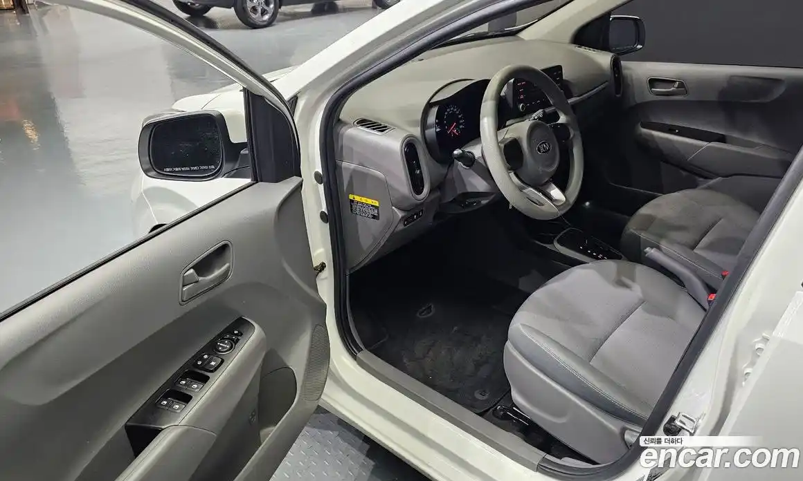 Kia Morning 2021 1.0 автомат (гидро), фото 13