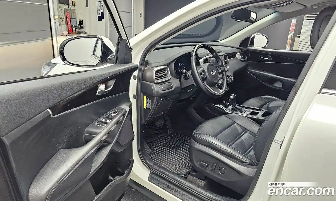 Kia Sorento 2016 2.0 автомат (гидро), фото 13
