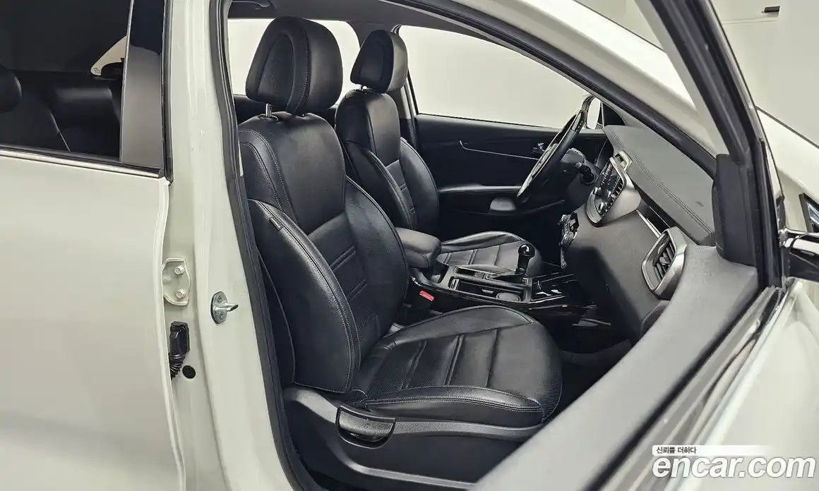 Kia Sorento 2016 2.0 автомат (гидро), фото 16