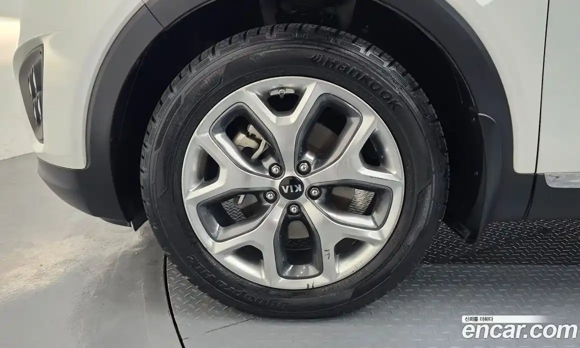 Kia Sorento 2016 2.0 автомат (гидро), фото 5