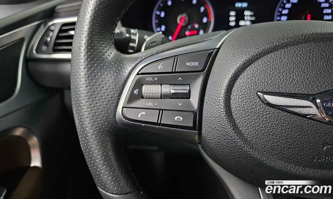 Genesis G70 2018 2.0 автомат (гидро), фото 21