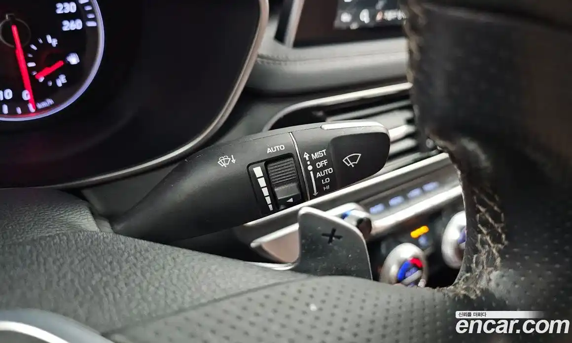 Genesis G70 2018 2.0 автомат (гидро), фото 26
