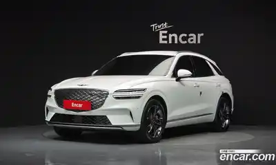 Genesis GV70, 2022, 63 490 км
