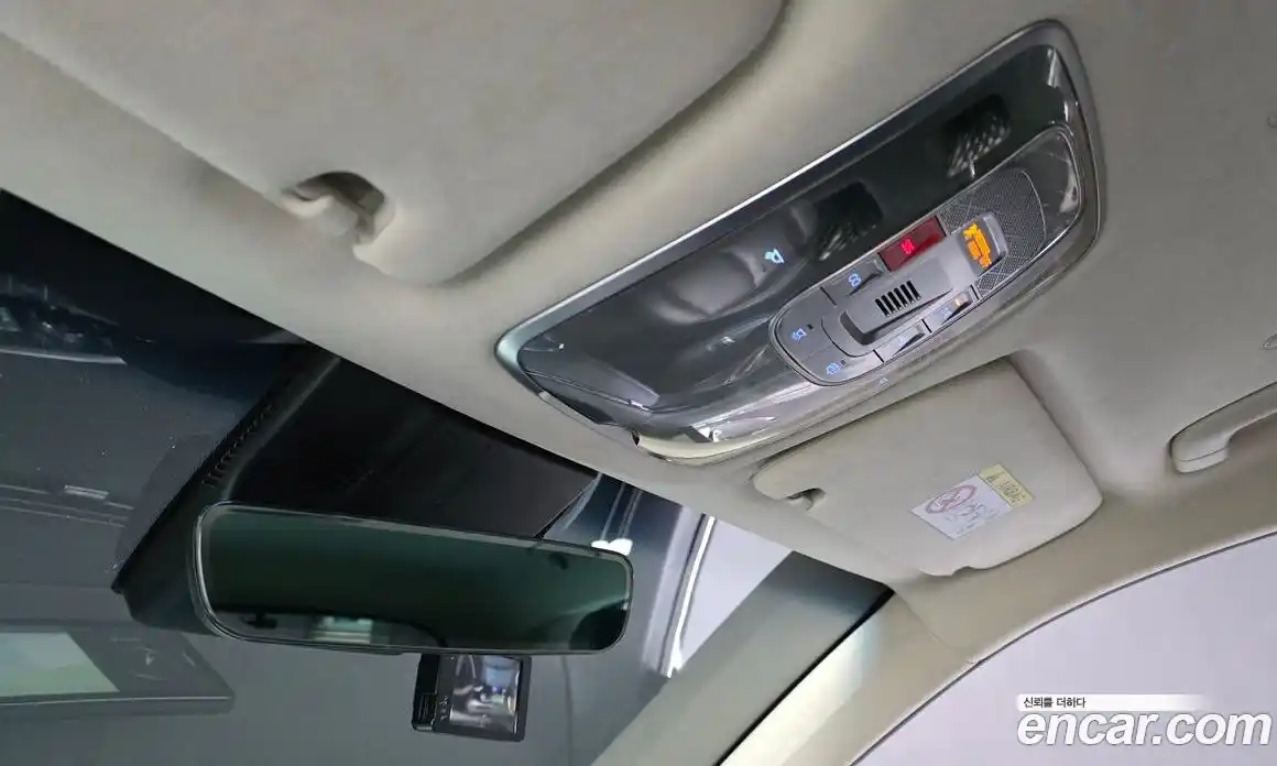 Genesis GV70 2022 0.1 автомат (гидро), фото 18