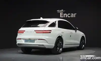 Genesis GV70 2022 0.1 автомат (гидро), миниатюра 2