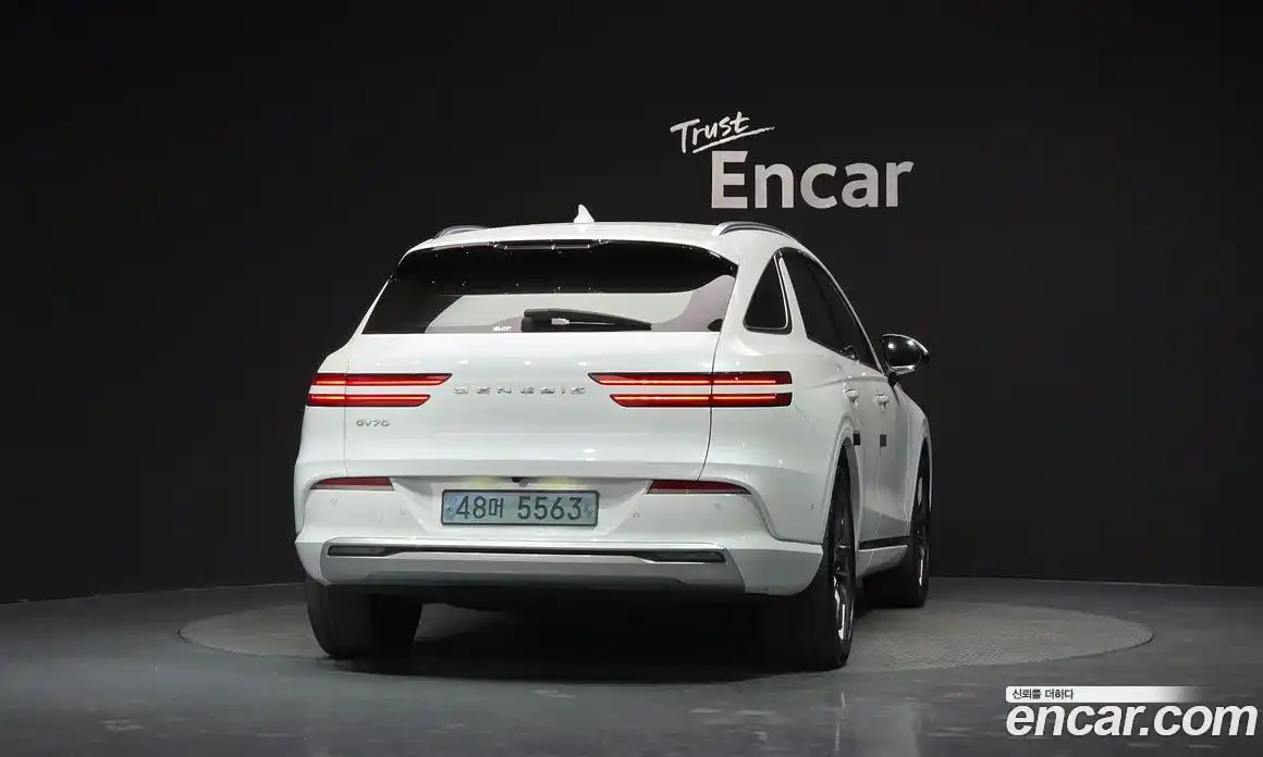 Genesis GV70 2022 0.1 автомат (гидро), фото 4