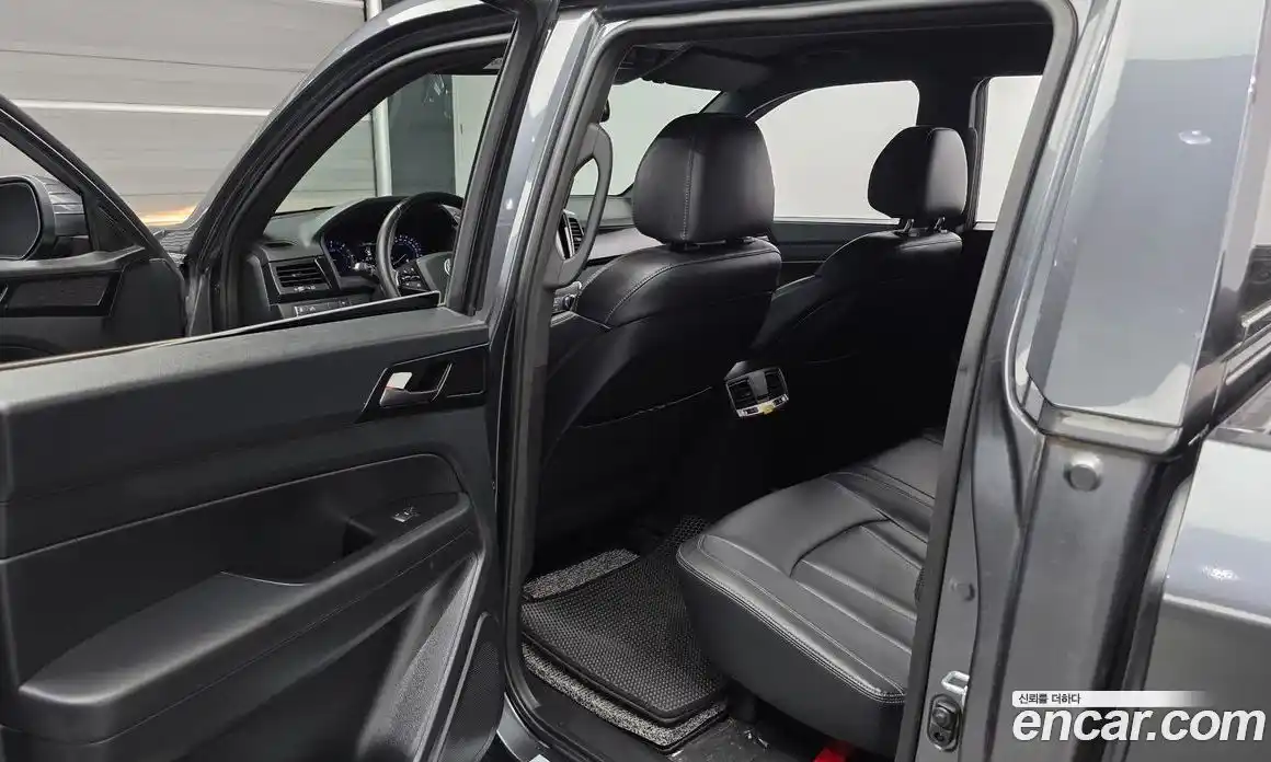 SsangYong Rexton 2019 2.2 автомат (гидро), фото 17