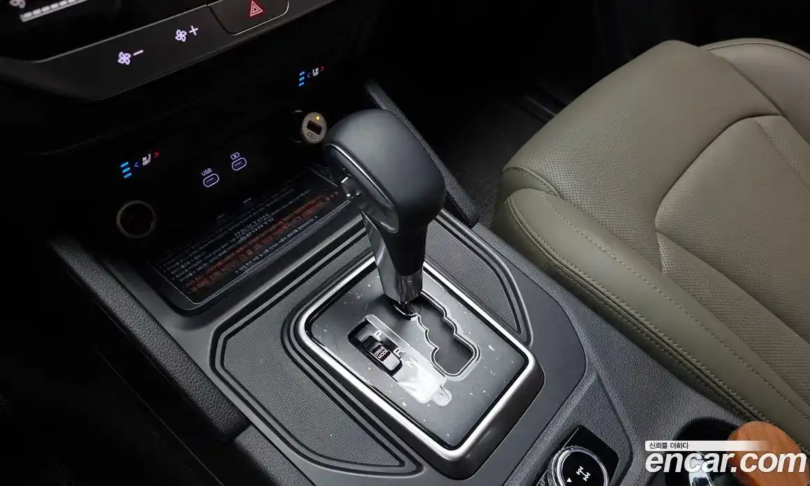 SsangYong Rexton 2023 2.2 автомат (гидро), фото 12