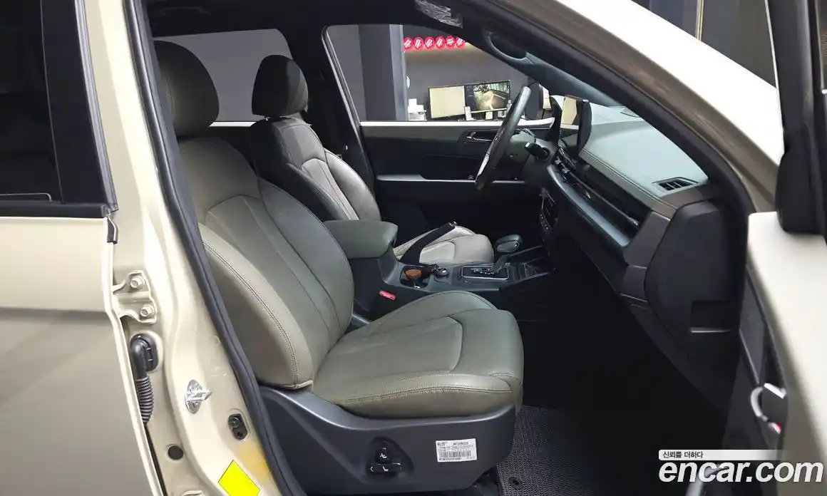 SsangYong Rexton 2023 2.2 автомат (гидро), фото 17