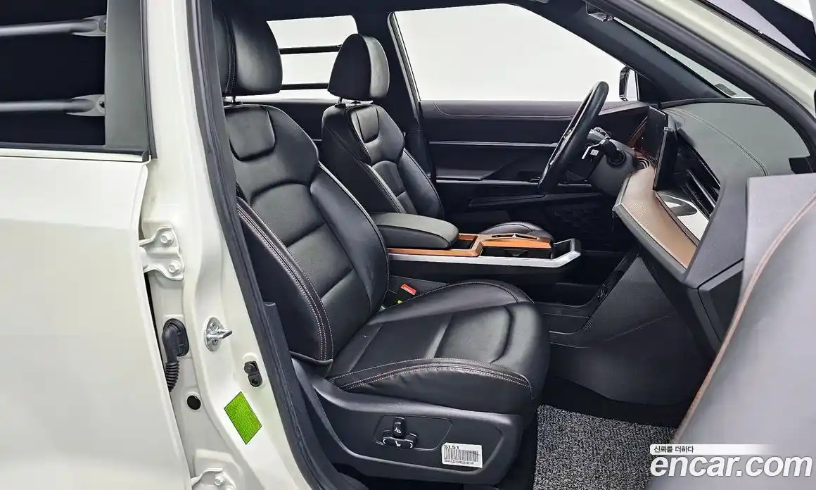 SsangYong Torres 2024 1.5 автомат (гидро), фото 16