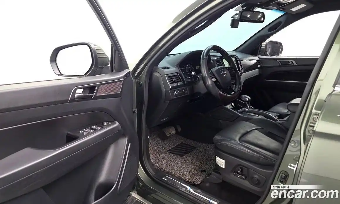 SsangYong Rexton 2022 2.2 автомат (гидро), фото 13