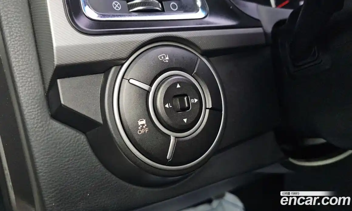 SsangYong Korando 2016 2.2 автомат (гидро), фото 14