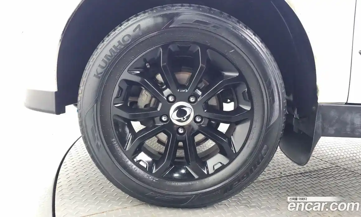 SsangYong Korando 2016 2.2 автомат (гидро), фото 5