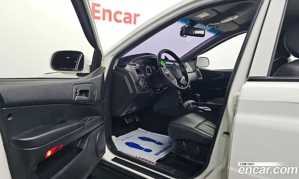 SsangYong Korando 2016 2.2 автомат (гидро), фото 10