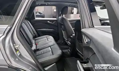 Audi Q4 e-tron 2025 0.2 автомат (гидро), миниатюра 11