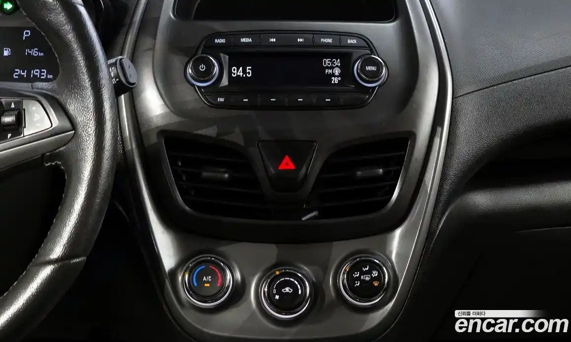 Chevrolet Spark 2019 1.0 автомат (гидро), фото 21