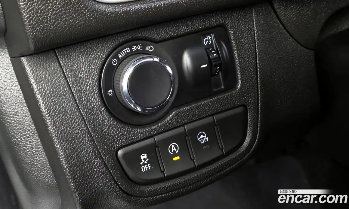 Chevrolet Spark 2019 1.0 автомат (гидро), фото 26