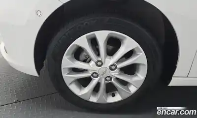 Chevrolet Spark 2020 1.0 автомат (гидро), миниатюра 5