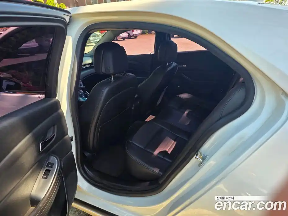 Chevrolet Malibu 2015 2.0 автомат (гидро), фото 19