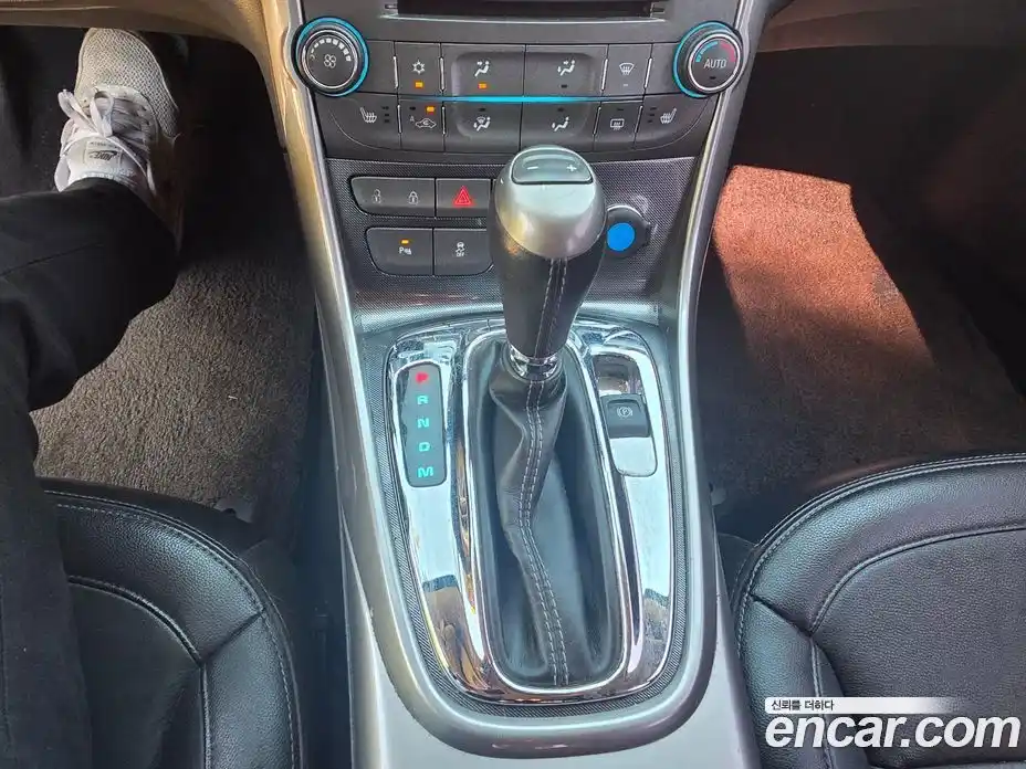 Chevrolet Malibu 2015 2.0 автомат (гидро), фото 9