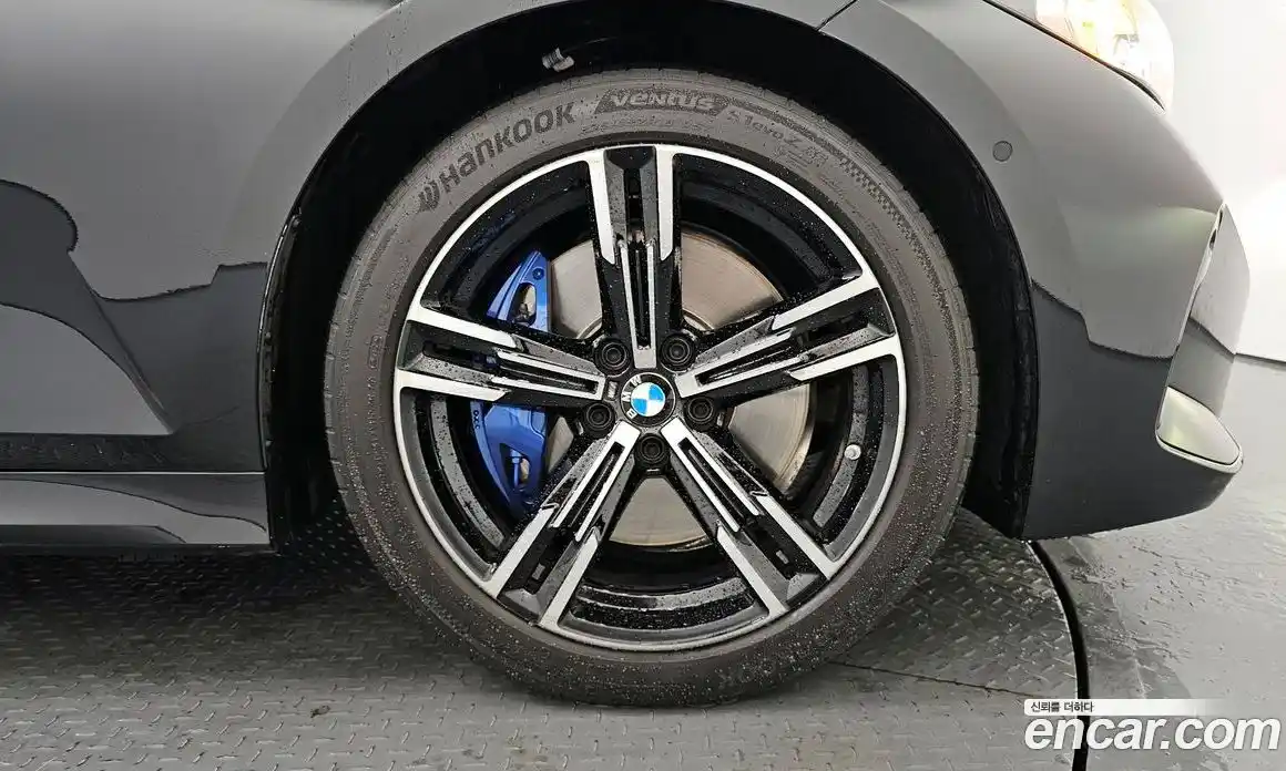BMW 3 серия 2025 2.0 автомат (гидро), фото 4