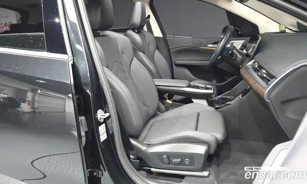 BMW 2 серия 2023 2.0 автомат (гидро), фото 17
