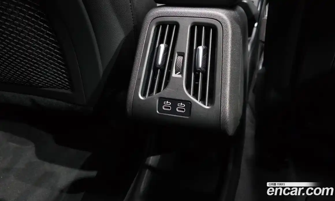BMW 2 серия 2023 2.0 автомат (гидро), фото 34