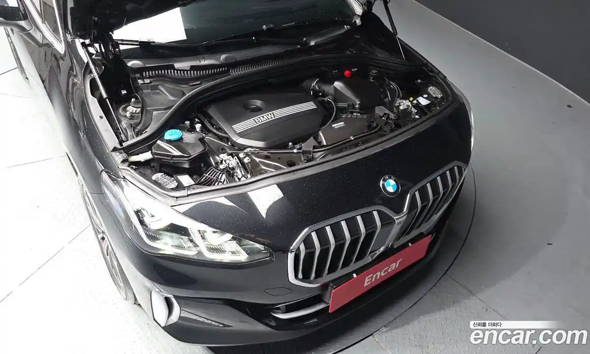 BMW 2 серия 2023 2.0 автомат (гидро), фото 6