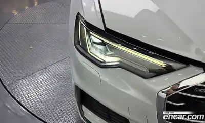 Audi A6 2019 2.0 автомат (гидро), миниатюра 8