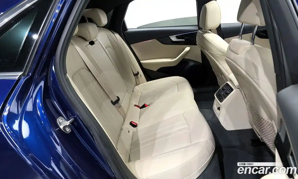 Audi A4 2021 2.0 автомат (гидро), фото 18