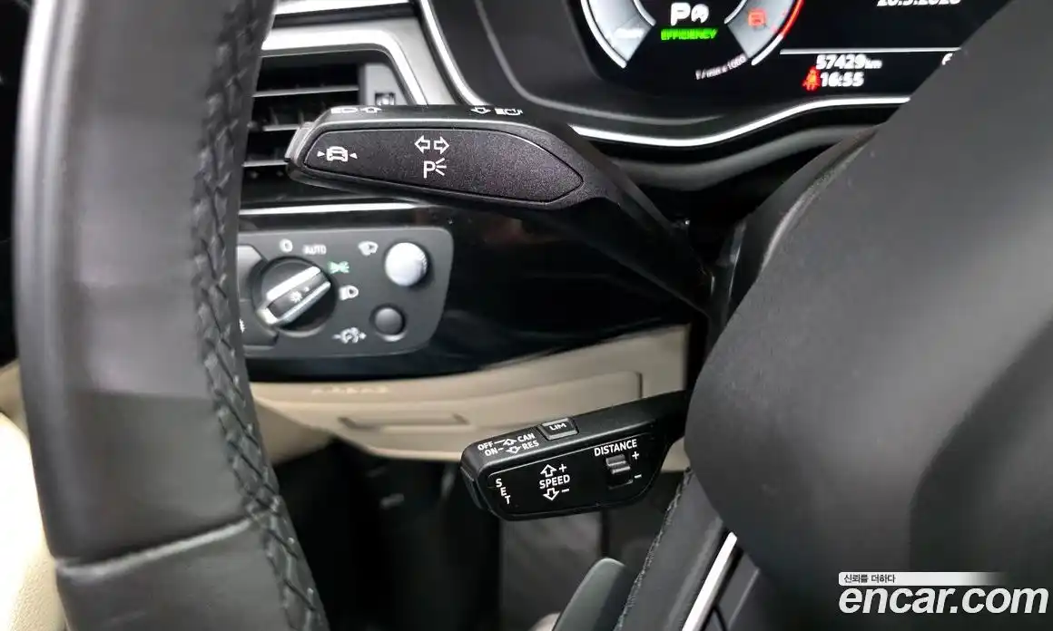 Audi A4 2021 2.0 автомат (гидро), фото 25