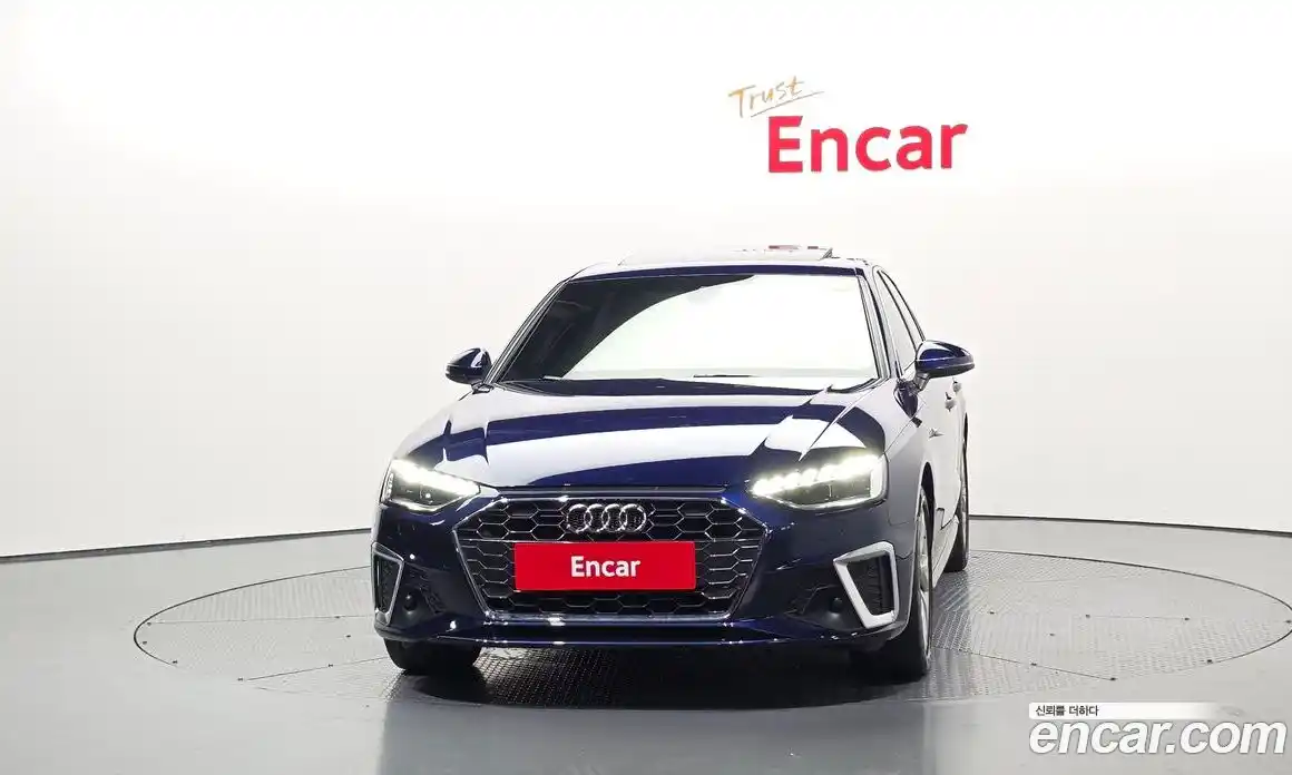 Audi A4 2021 2.0 автомат (гидро), фото 3