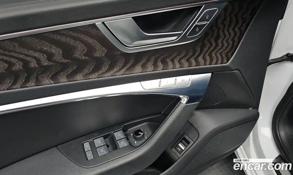 Audi A6 2021 2.0 автомат (гидро), фото 24