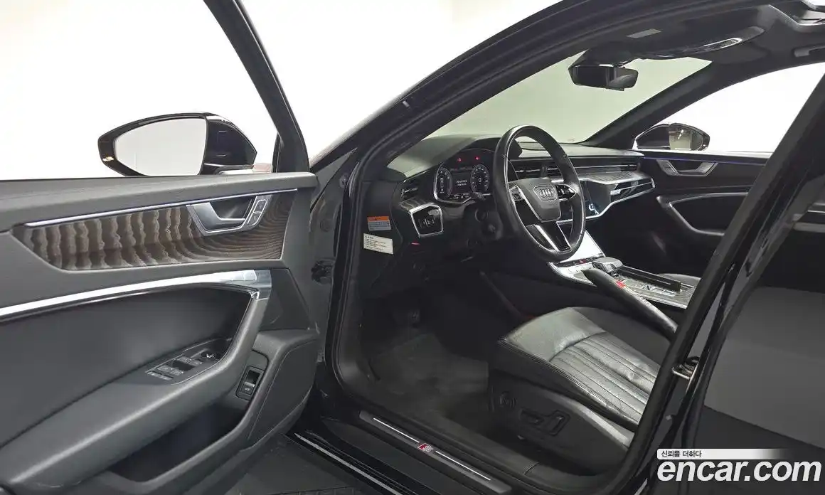 Audi A6 2020 2.0 автомат (гидро), фото 12