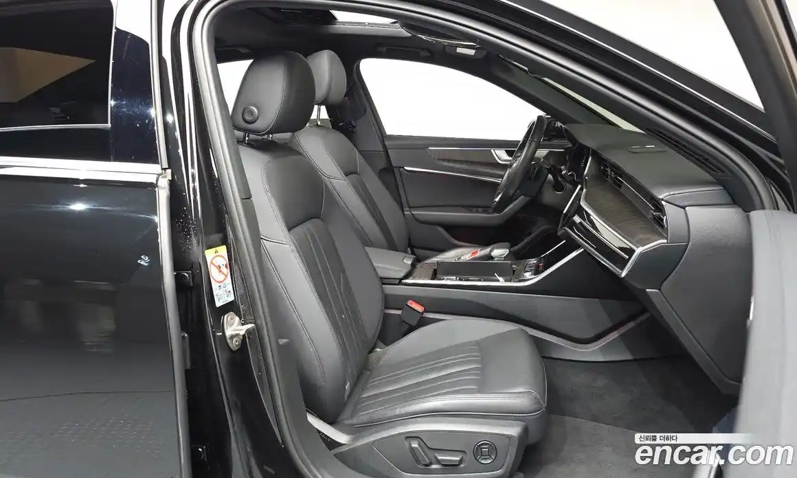 Audi A6 2020 2.0 автомат (гидро), фото 16