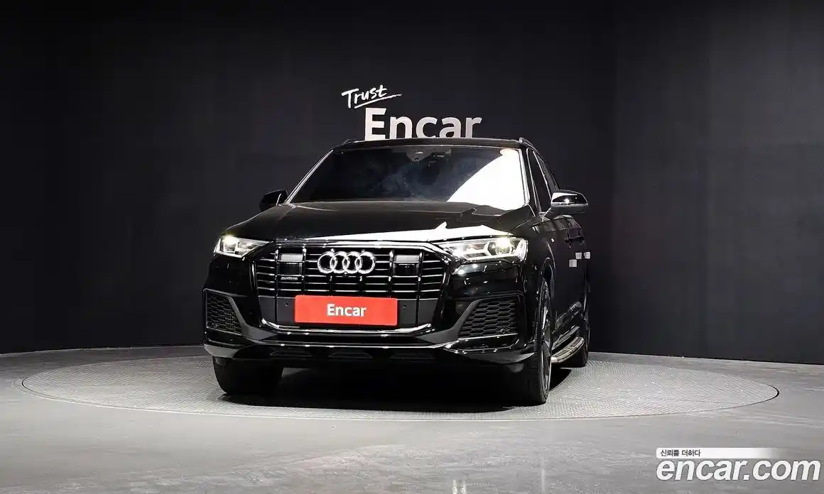 Audi Q7 2022 3.0 автомат (гидро), фото 3
