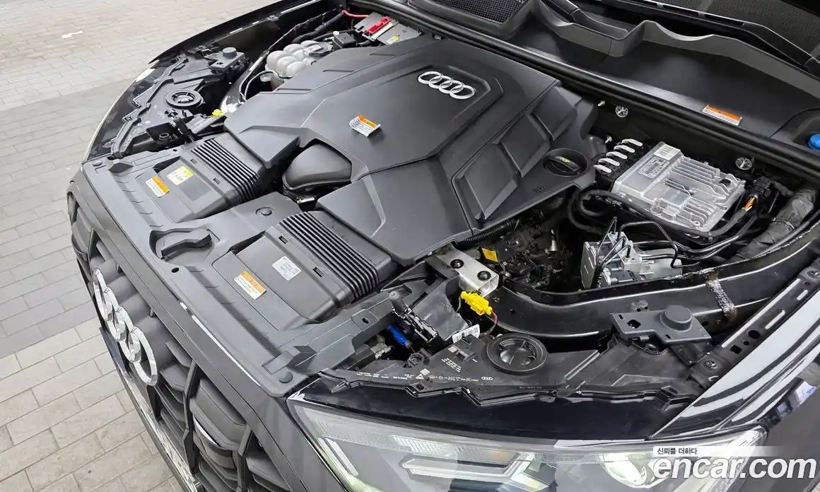 Audi Q7 2022 3.0 автомат (гидро), фото 6